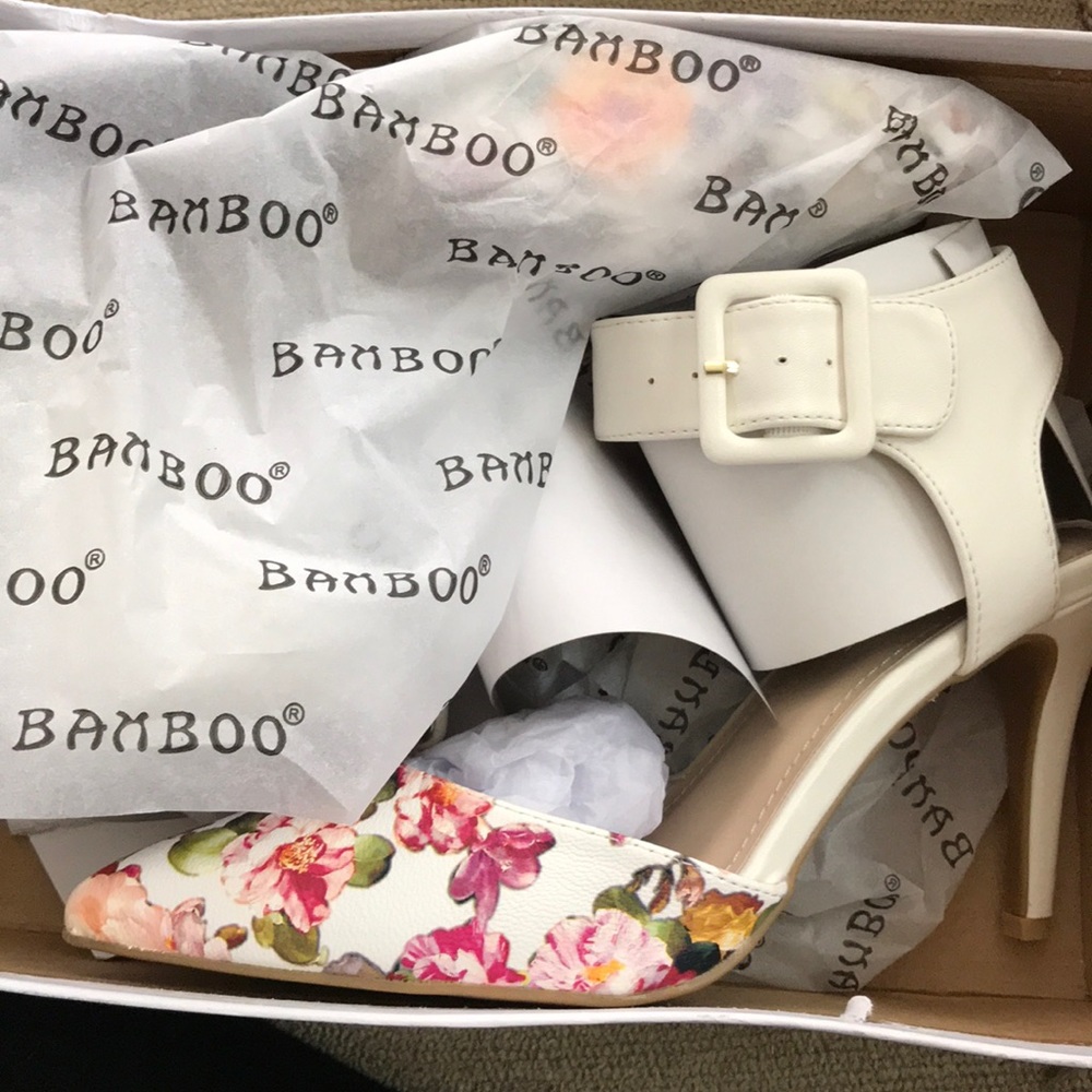 Nice floral Women’s shoe